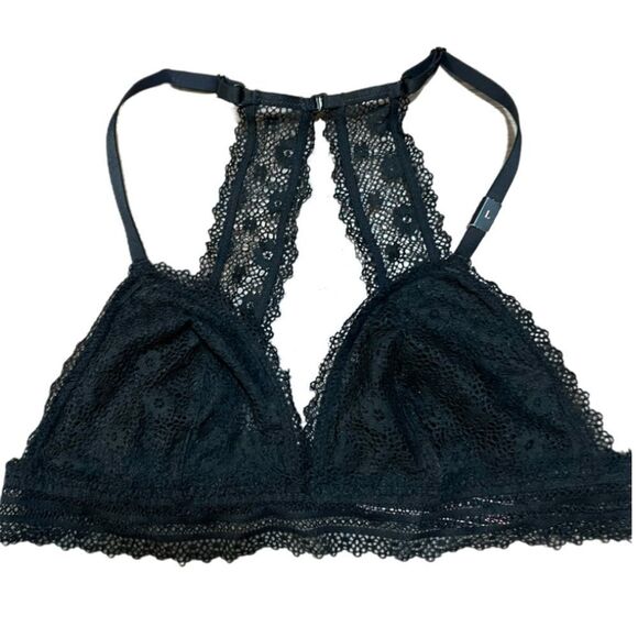 Victoria’s Secret Floral Lace Racerback Unlined bralette bra Black Large - Picture 1 of 3
